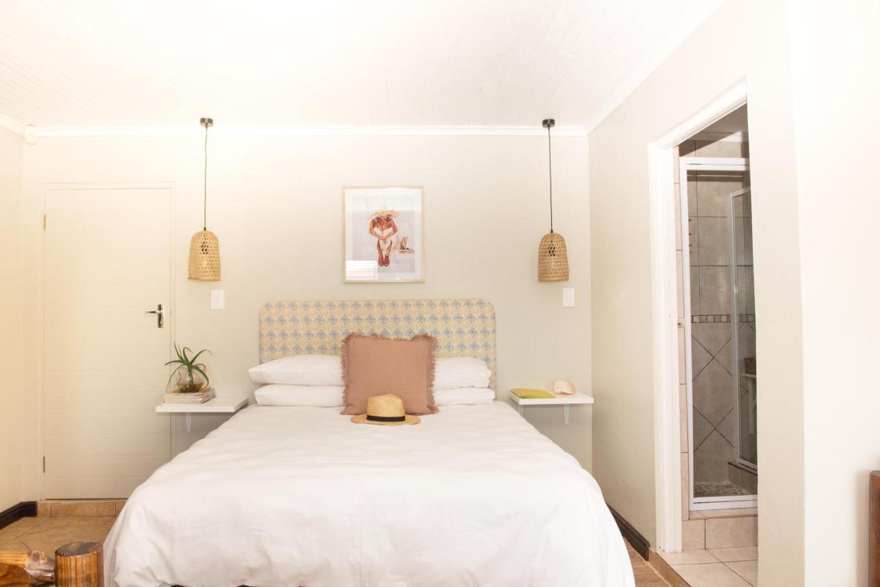 Paradise Self-Catering Units Jeffreysbaai Buitenkant foto